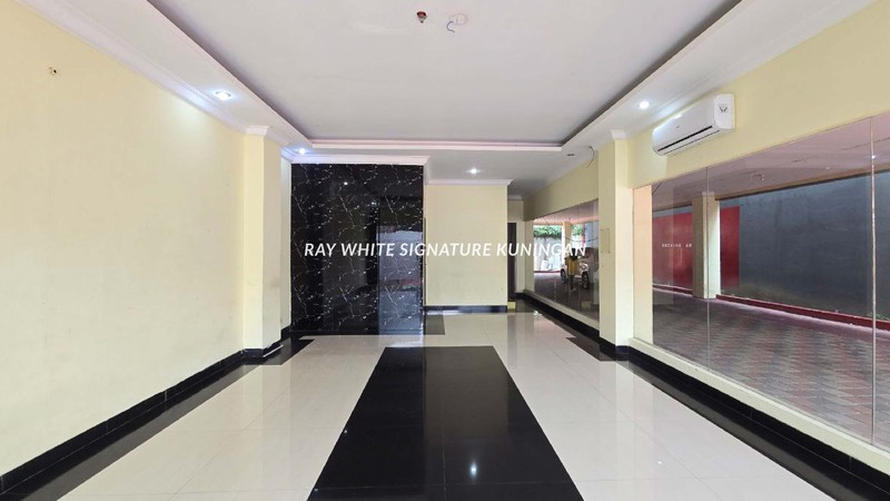 Gedung Komersial Strategis di Kawasan Cikini, Menteng