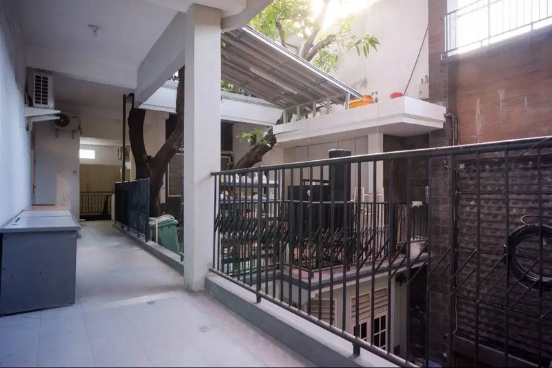 Rumah Strategis 0 Jl Trunojoyo Surabaya Pusat