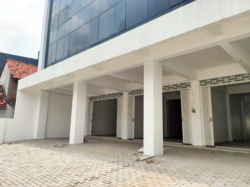 Ruko Baru Gress !!! di Jl. Ciliwung Surabaya Pusat, 3 Lantai, Strategis, SIAP PAKAI !!!