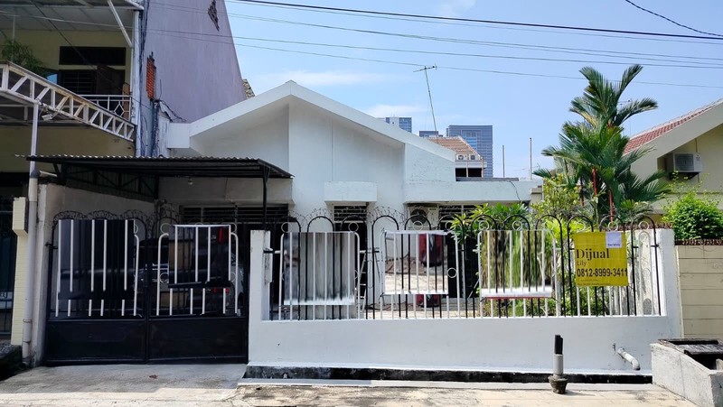 Rumah Dijual Kencana Sari Timur Surabaya Selatan