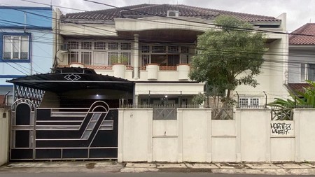 Rumah Bagus Di Jl Cempaka Pesanggrahan Jakarta Selatan