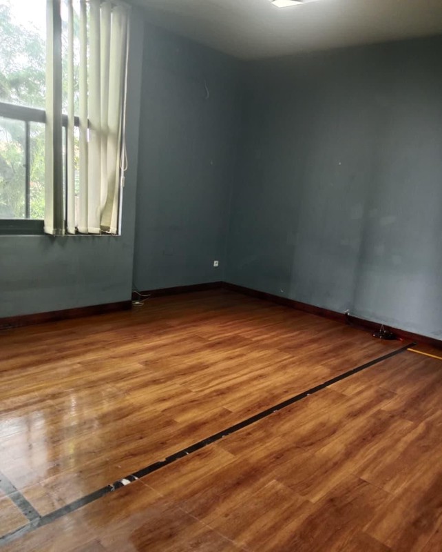 Ruko Siap Pakai Di Ruko Emerald Boulevard Jombang Tangerang Selatan