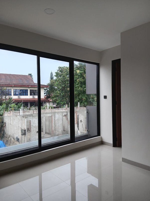Rumah Bagus Brand New Di Kayu Manis Bellevue Pondok Indah Jakarta Selatan