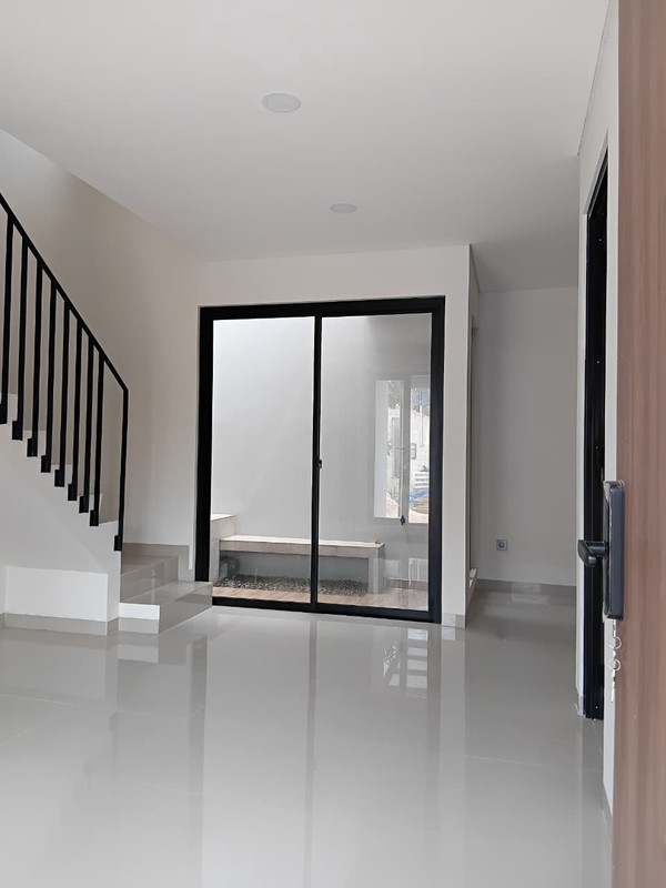 Rumah Bagus Brand New Di Kayu Manis Bellevue Pondok Indah Jakarta Selatan