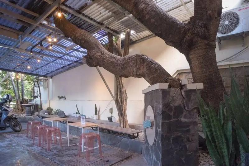 Jual Rumah Strategis 0 Jl Trunojoyo Surabaya Pusat