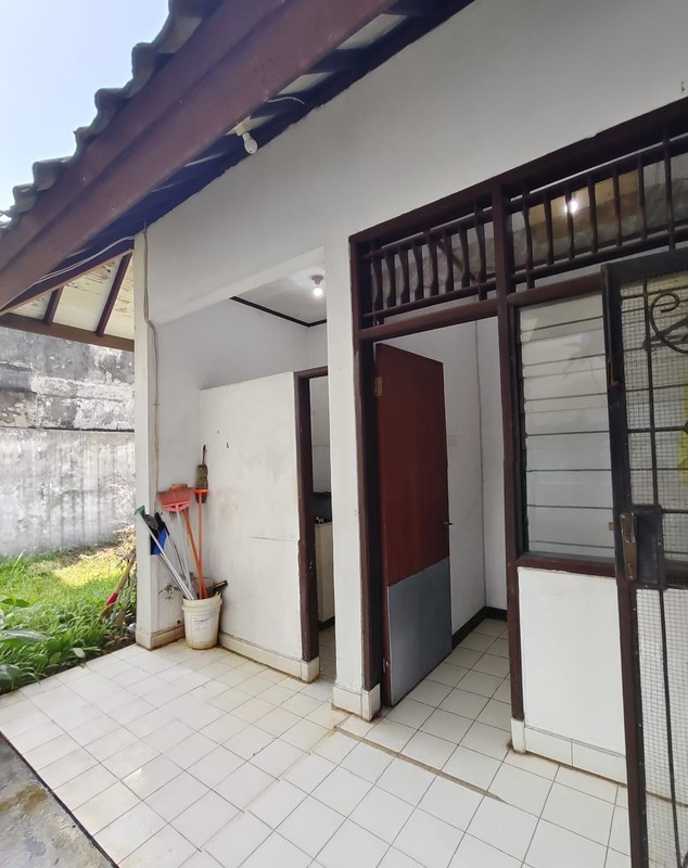 Rumah Bagus Di Jl Semeru, Villa Gunung Lestari Ciputat Tangerang Selatan
