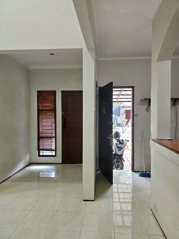 Rumah Bagus Di Permata Adora Bintaro Jaya Sektor 9