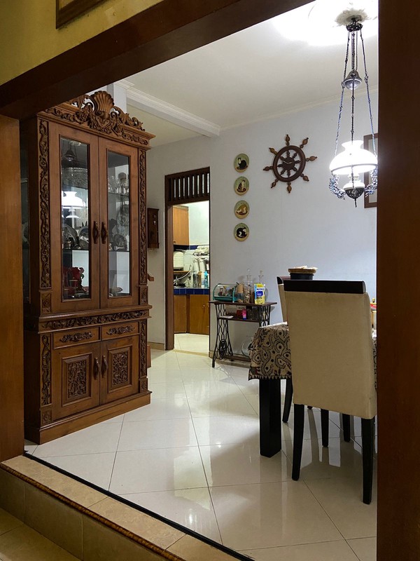 Rumah Bagus Di Karya Indah Village, Jurang Mangu Timur Pondok Aren