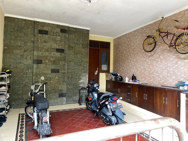 Rumah Bagus Di Karya Indah Village, Jurang Mangu Timur Pondok Aren