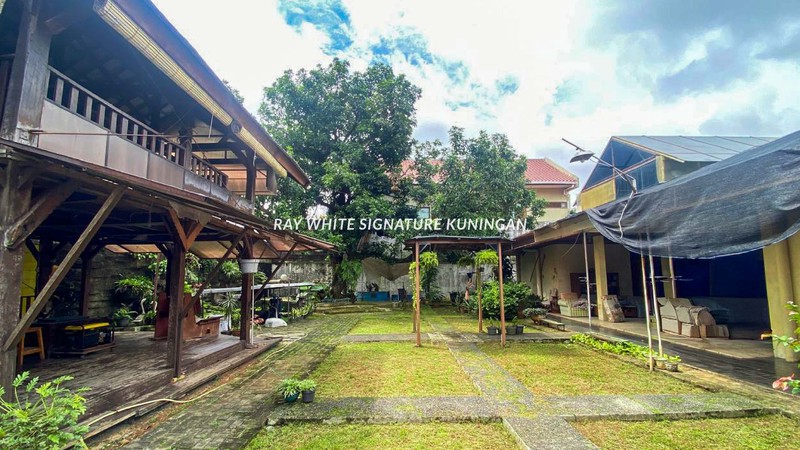 Tanah dan Bangunan Luas Strategis di Pancoran Jakarta Selatan - Dekat Gatot Subroto & Kuningan