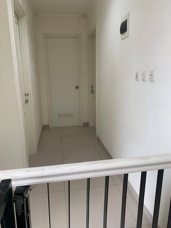 Rumah Bagus Di Suvarna Sutera Sari Cluster Bahana Sindang Jaya, Tangerang