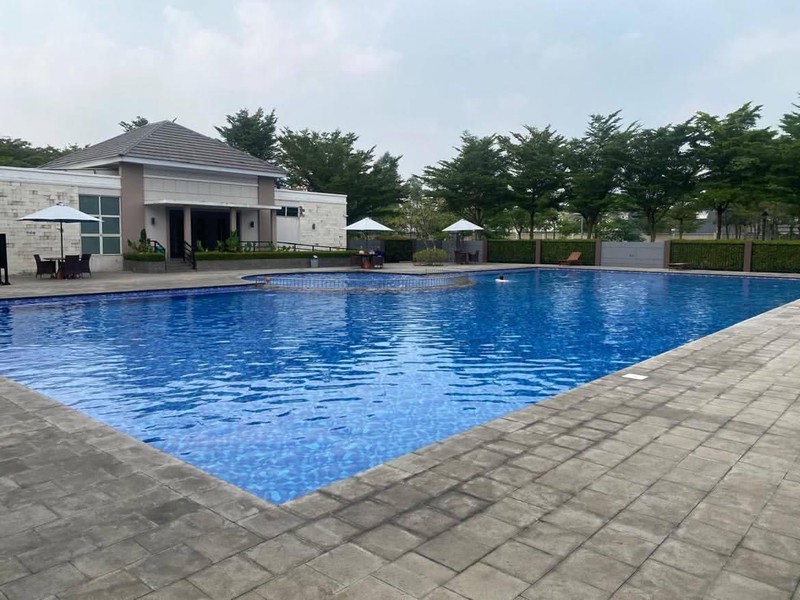 Rumah Bagus Di Suvarna Sutera Sari Cluster Bahana Sindang Jaya, Tangerang