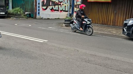 Ruko 3 Lantai Strategis di Pusat Bisnis Kota Jogja, Dekat Kampus & Balai Kota, Semaki, Umbulharjo, Yogyakarta