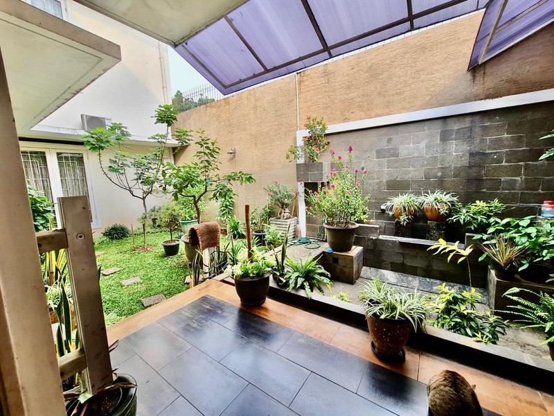 Rumah Bagus Di Menteng Bintaro Jaya Sektor 7 Tangerang Selatan