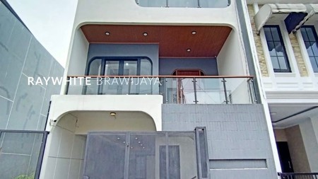 Rumah Modern Minimalis Area Jagakarsa