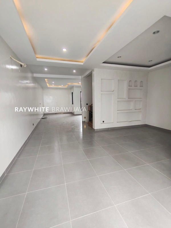 Rumah Modern Minimalis Area Jagakarsa