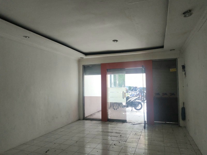 Disewakan Ruko LOkasi Strategis Dekat Plaza Ambarukmo - Depok Sleman 