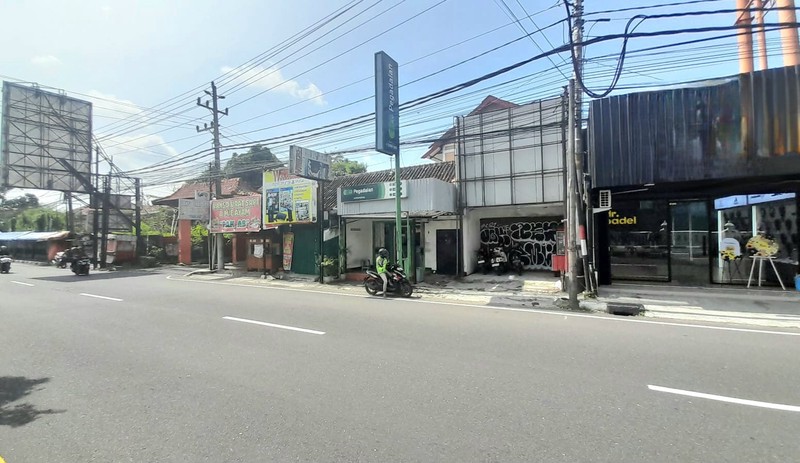 Disewakan Ruko LOkasi Strategis Dekat Plaza Ambarukmo - Depok Sleman 