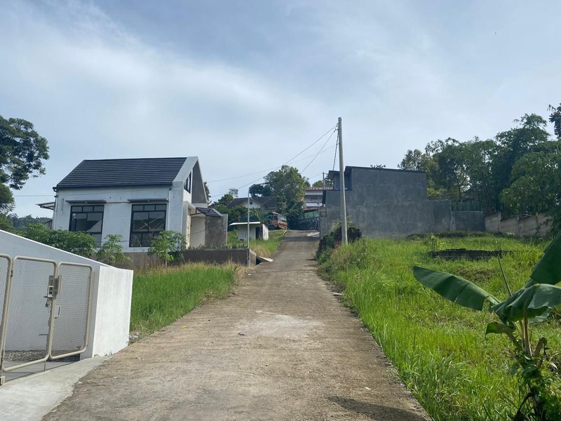 Tanah Kavling dalam Cluster Inlight City View Sindanglaya