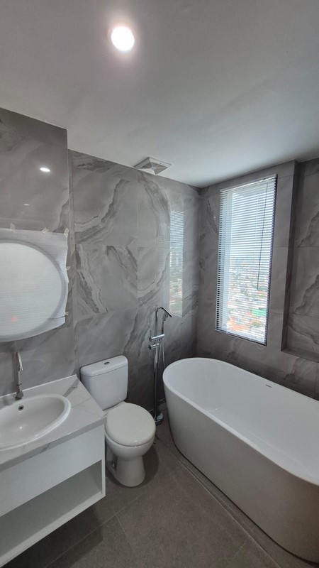 Apartemen Luas (2in1) Full Furnished dan Terawat di Hampton Park Terogong