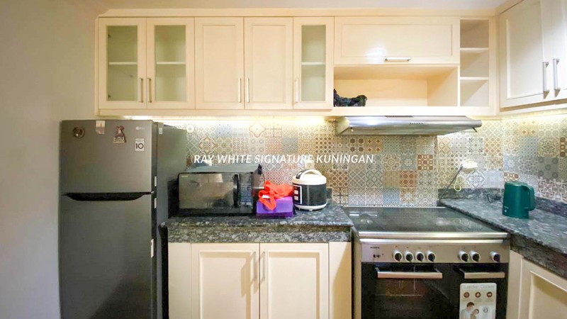 Rumah 3 Lantai Siap Huni di Menteng Wadas, Setiabudi, Jakarta Selatan