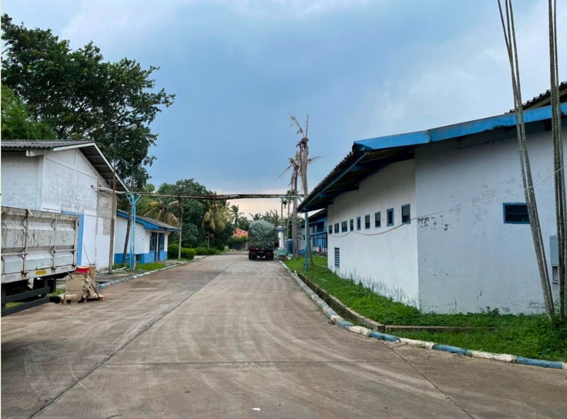 Ex Pabrik & Gudang Harga di bawah Rp 1 Juta/m2, Jl Raya Curug-Kosambi, Klari, Karawang