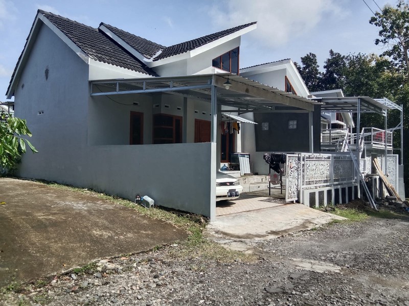 Dijual Rumah Tinggal Area Jati Sawit ,Balecatur - Gamping Sleman 