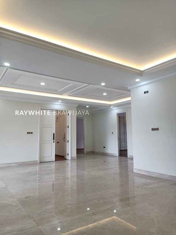 Rumah Mewah Siap Huni Lokasi Strategis Area Pondok Indah