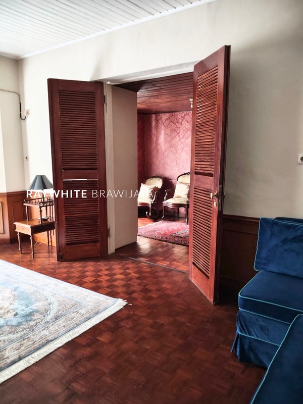 Rumah Siap Huni Terawat Area Menteng Jakarta Pusat