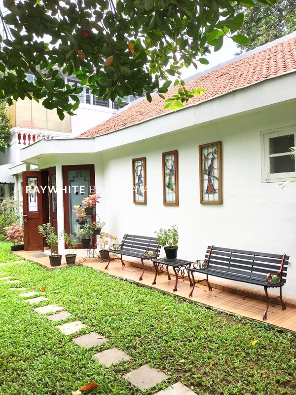 Rumah Siap Huni Terawat Area Menteng Jakarta Pusat