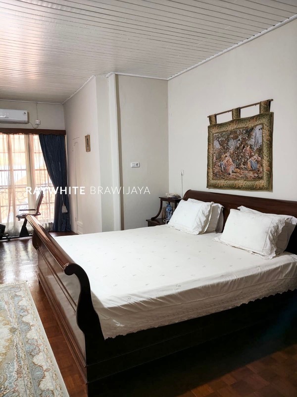 Rumah Siap Huni Terawat Area Menteng Jakarta Pusat