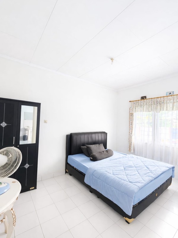 Villa Minimalis di Kota Bunga Puncak, Cipanas