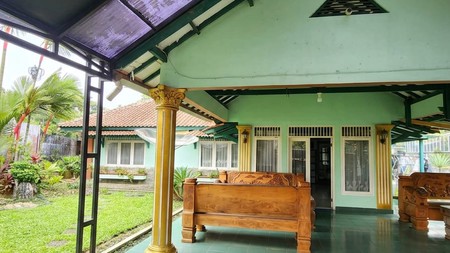 Villa Minimalis di Kota Bunga Puncak, Cipanas