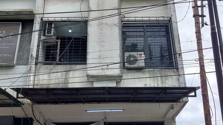 Ruko 4 Lantai Lokasi Strategis Dekat Alun-Alun Kota Bandung dengan 5 Kamar Kost 