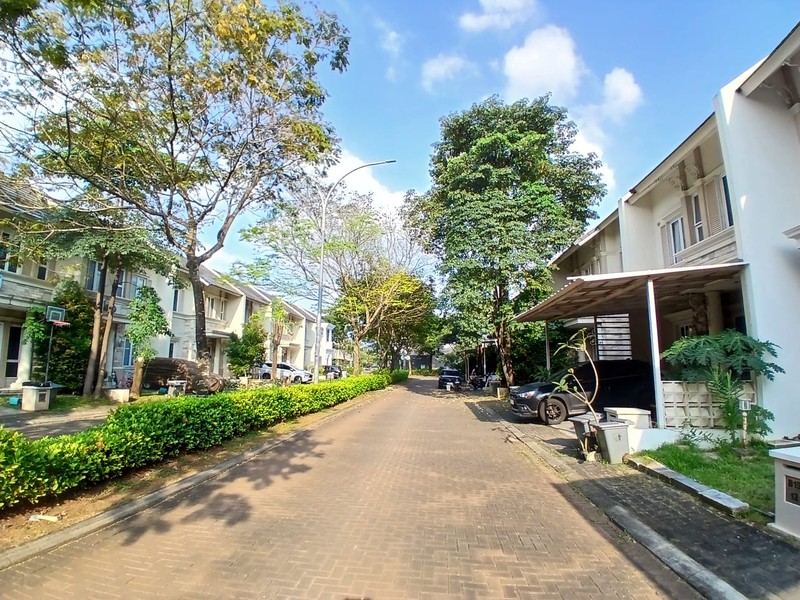 siap huni harga terbaik rumah di vanya park assana house bsd city tangerang banten