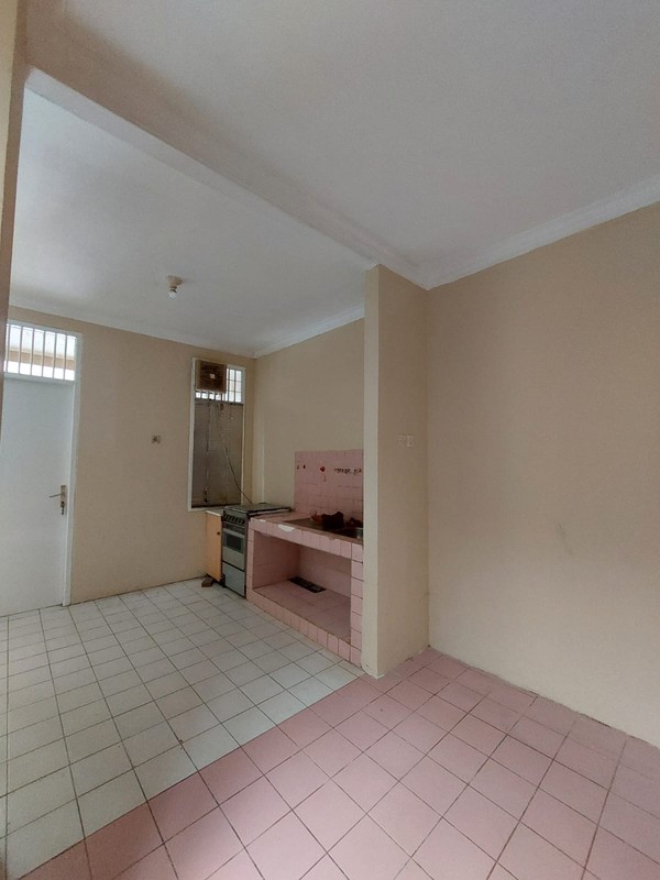 Rumah cantik bagus siap huni di Bintaro 