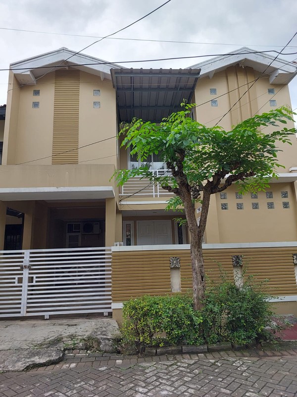 Rumah cantik bagus siap huni di Bintaro 