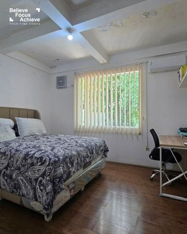 Rumah Hook 2 Lantai di Kebayoran Baru - Luas, Prestisius, dan Penuh Potensi