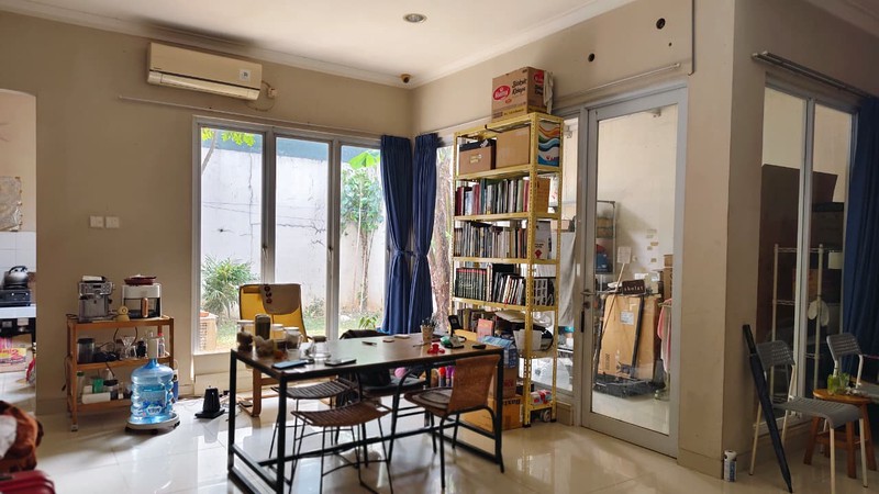 Dijual rumah depan t aman dalam cluster bebas banjir di Grand Wisata  