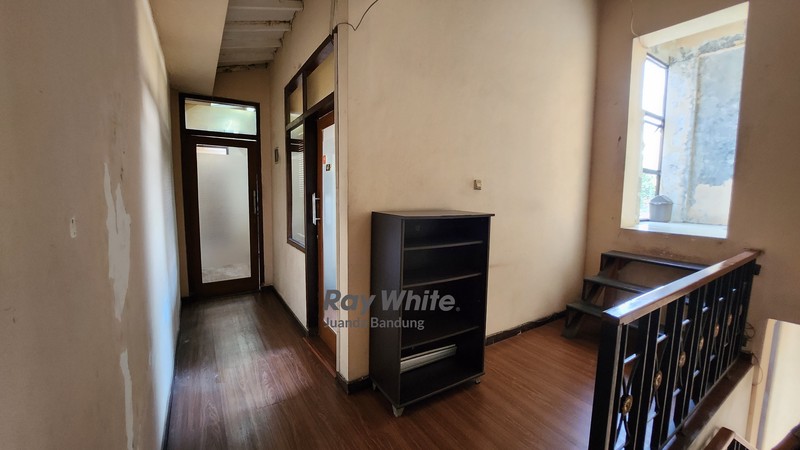 REPOSISI HARGA Ex Kantor di pinggir jalan Soekarno Hatta dekat RS Al Islam dan Polda JaBar