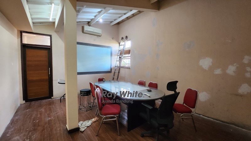 REPOSISI HARGA Ex Kantor di pinggir jalan Soekarno Hatta dekat RS Al Islam dan Polda JaBar