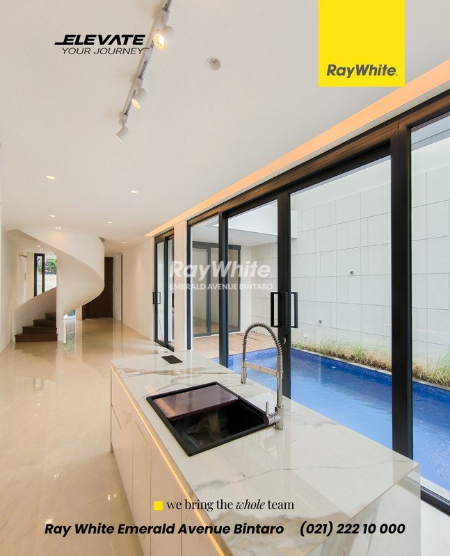 Rumah Bagus,aman,bersih di Kemang Jakarta Selatan