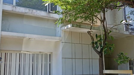 Rumah bagus siap huni dalam perumahan Bintaro Jaya 