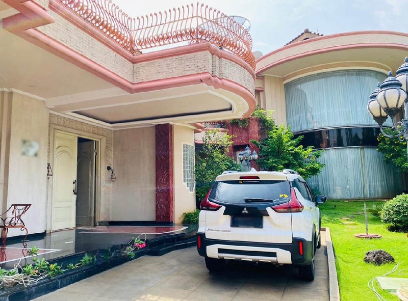 Rumah Bukit Gading Villa. Tampak Siring Indah, Kelapa Gading