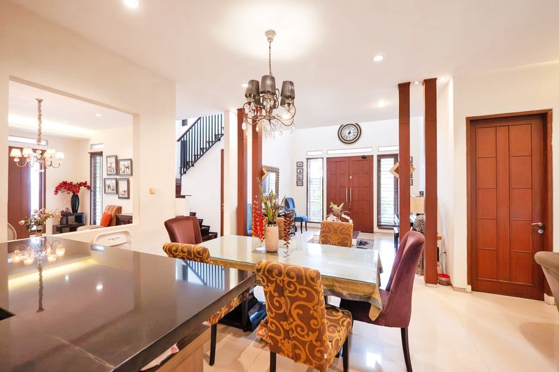 Rumah Hook Mandar Bintaro - Posisi Sudut, Luas & Strategis