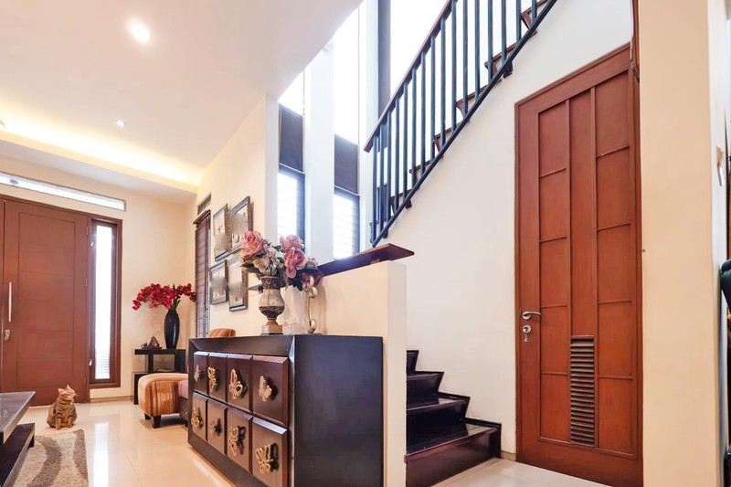 Rumah Hook Mandar Bintaro - Posisi Sudut, Luas & Strategis