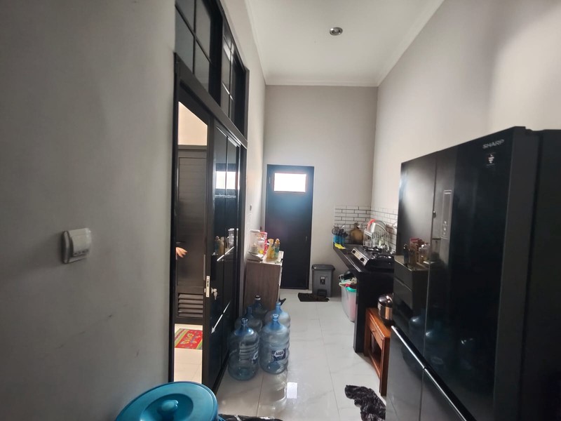 DIJUAL RUMAH 2 LANTAI-VILLA MUTIARA INDAH-KALIMULYA-DEPOK
