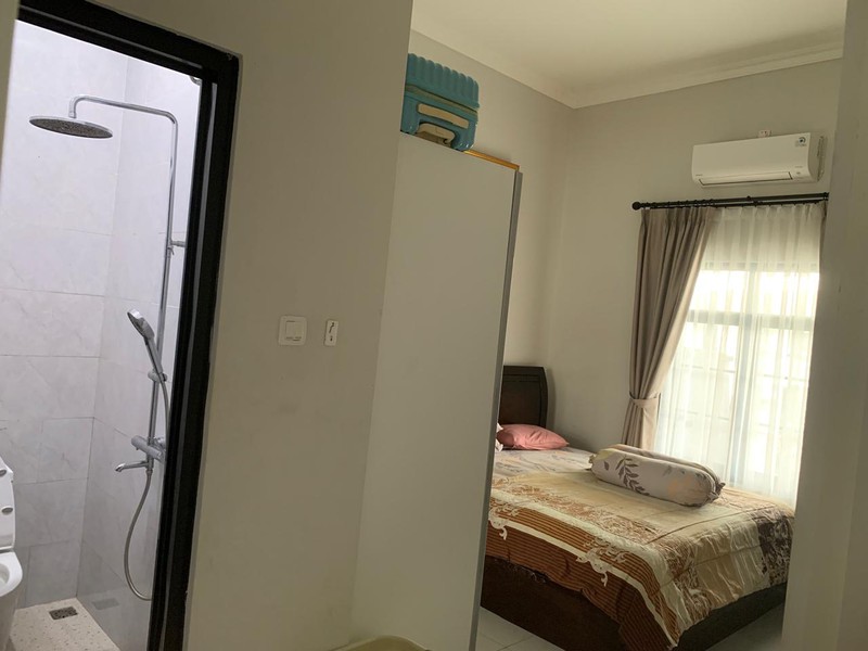 DIJUAL RUMAH 2 LANTAI-VILLA MUTIARA INDAH-KALIMULYA-DEPOK