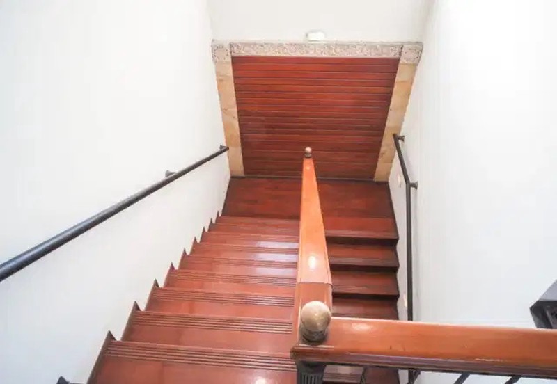 Jual Rumah Margorejo Indah 2 Lantai Surabaya Selatan