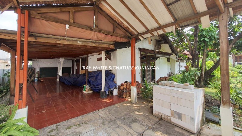 Rumah Strategis di Kemanggisan Ilir Palmerah - Dekat BINUS & Sudirman